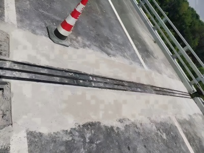 鄂温克伸缩缝更换后浇筑材料快速结构修补料速砼的产品特点及施工流程​